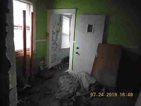 6045 Larkins (22)_m.jpg